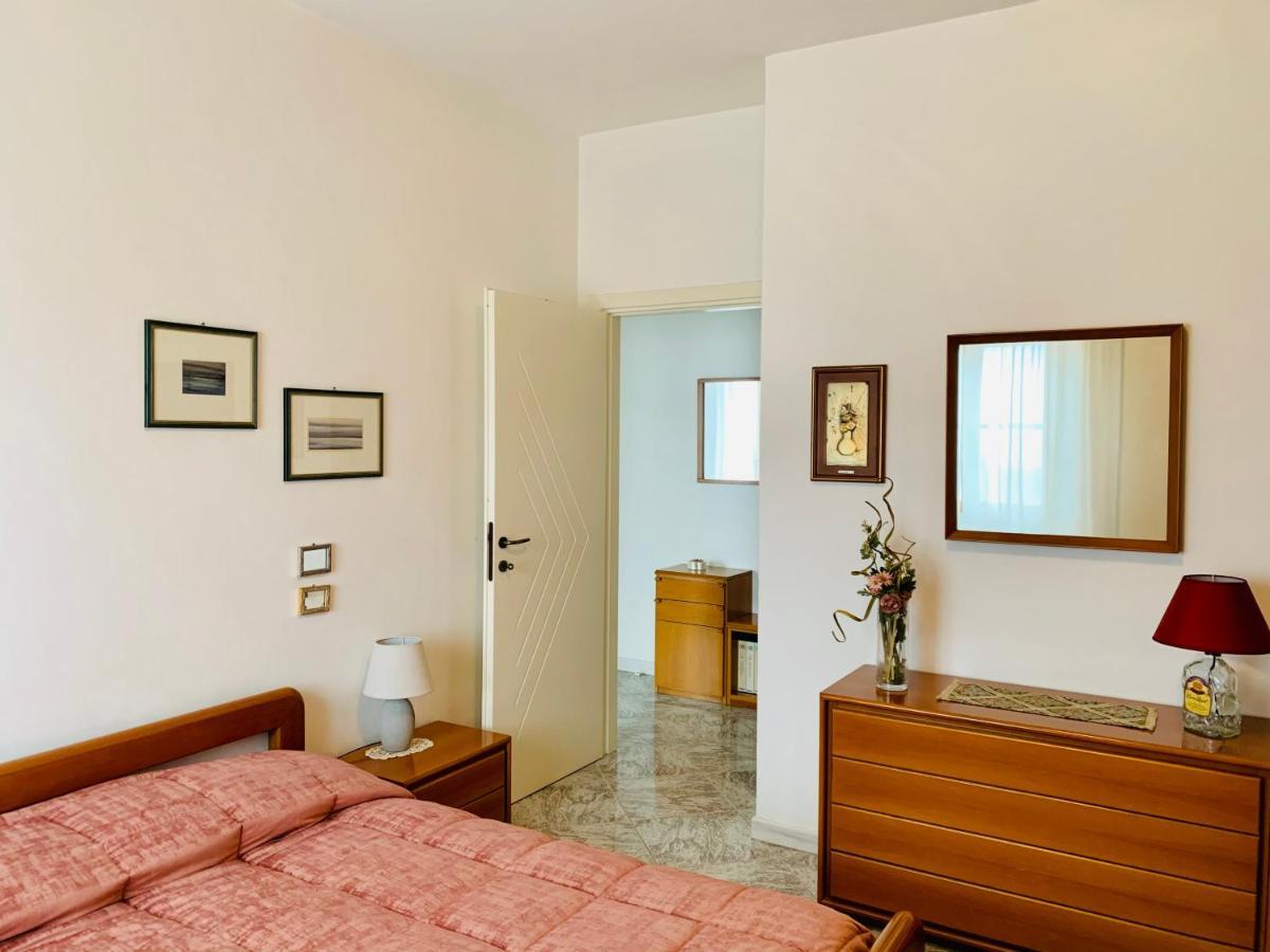Via Solaro, Appartamento In Pieno Centro ฟอร์เมีย ภายนอก รูปภาพ